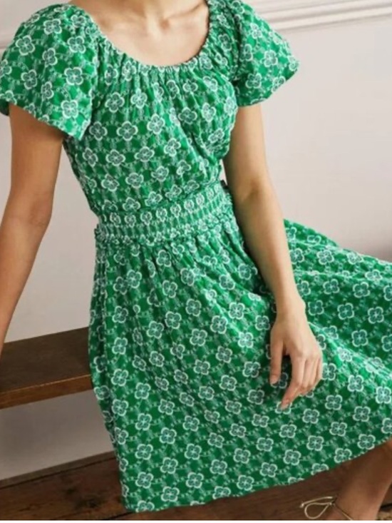 Boden Dresses & Skirts - Boden Green Embroidered Eyelet Dress Smocked Waist Floral Size US 10P